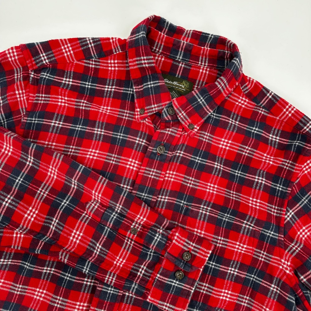 Eddie Bauer Men Large Red Plaid Flannel Long Sleeve Button Down Shirt Lumberjack